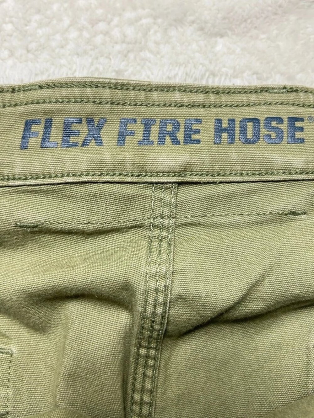 Duluth Trading Co. Fire Hose Work Pants Mens 42x32 Olive Green Cargo Pocket - Picture 8 of 14